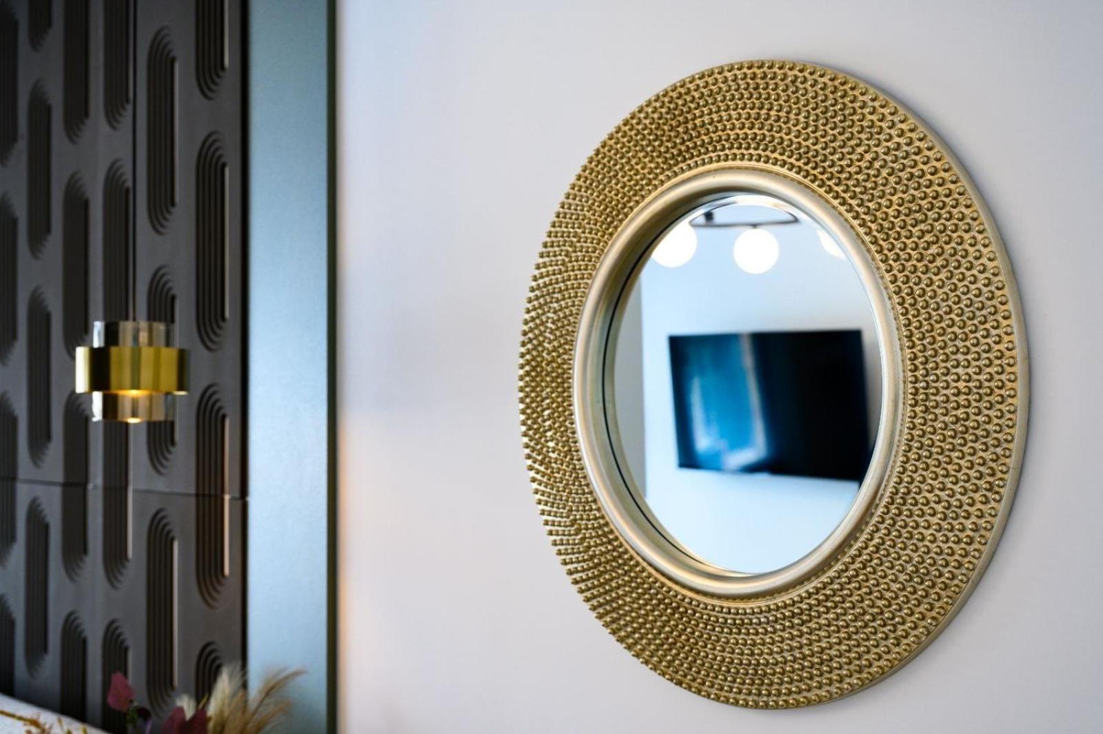 Urban Downtown Luxury Rooms And Suites Belgrade Exterior photo