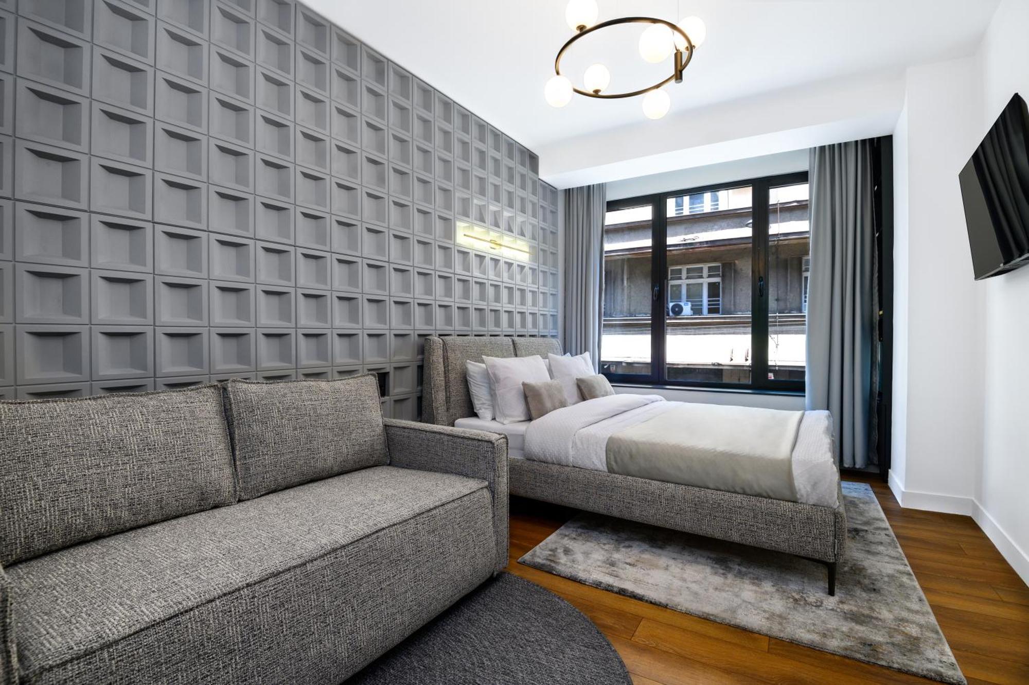 Urban Downtown Luxury Rooms And Suites Belgrade Exterior photo