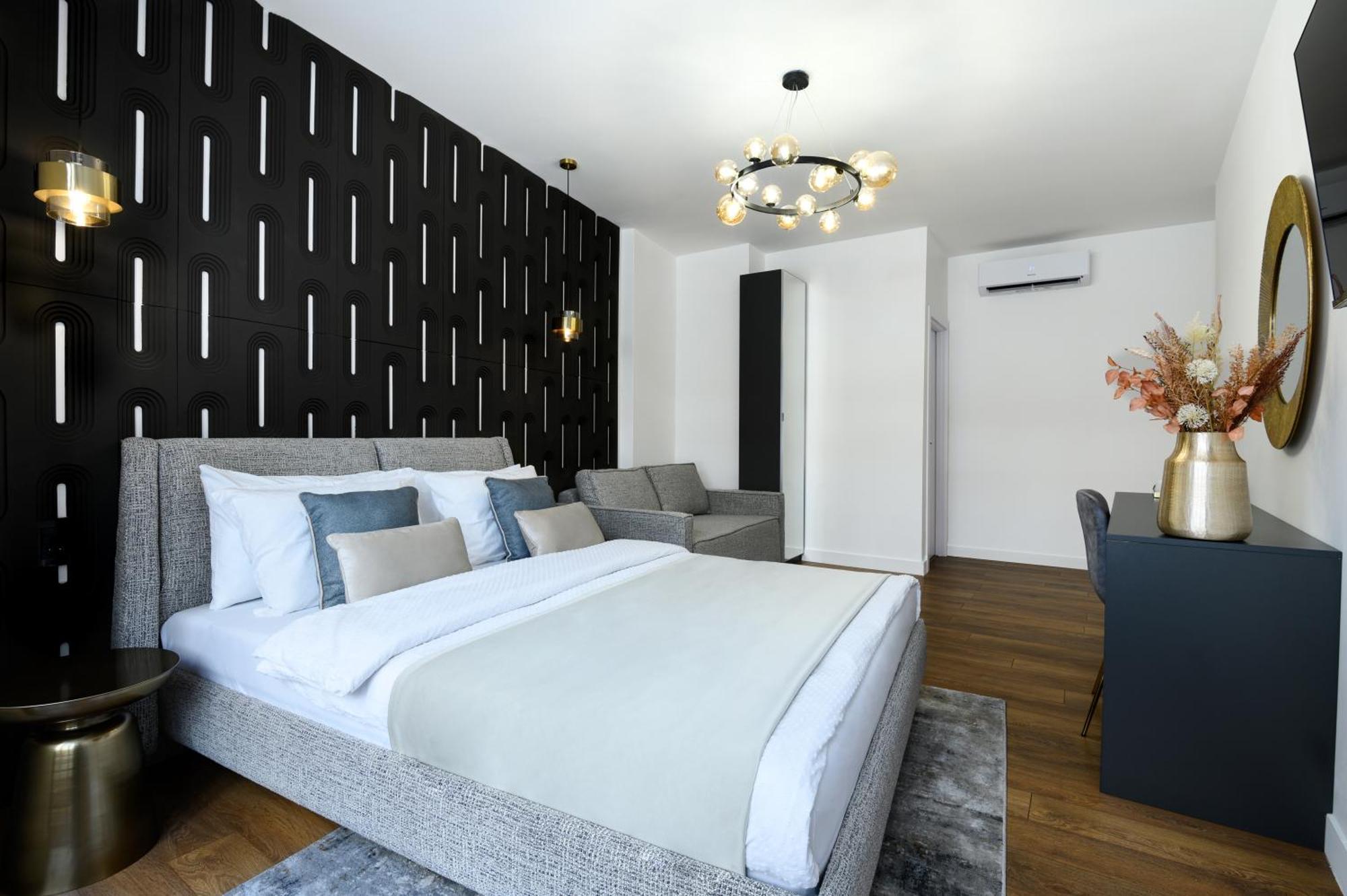 Urban Downtown Luxury Rooms And Suites Belgrade Exterior photo